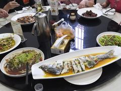 -洛东土菜馆(建国北路店)