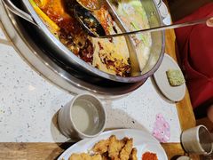 -肖肖酸萝卜鱼火锅(总店)