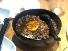 冠军卤肉饭-华餐馆(莫邪路店)