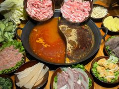 -壹兆圆重庆火锅手工炒底料(长白格林玫瑰湾店)