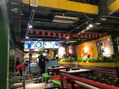 大堂-钢管厂五区小郡肝串串香(奥克斯广场锦城万达店)