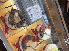 -花花卷卷·鲜食蛋糕(静安久光百货店)