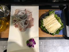 -东椰·海南椰子鸡火锅(朝阳门店)