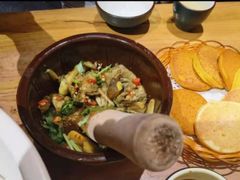 -老滇山寨•云南特色菜•地方菜•民族风情歌舞表演(金碧店)