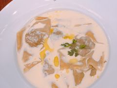 鹅肝松露饺子-Le Comptoir de la Gastronomie