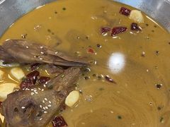 -鲁小三·大骨自助(金山总店)