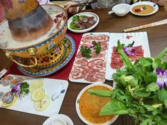 -爱新觉罗福臨火锅馆(万科滑雪场店)