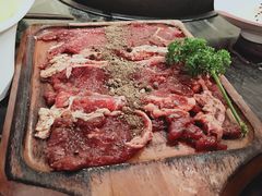 -热火朝天鲜切牛肉火锅(南强街巷店)