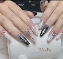 -Lucky girl建构养甲·中式翘睫专业店