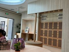 -龙格亲子游泳·水育早教运动中心(绿宝中心)