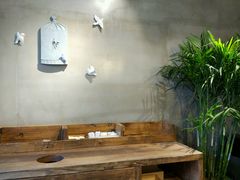 -HIGH FIVE哈福手工汉堡(桂林路店)