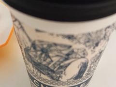 -霸王茶姬(东方新天地店)