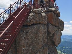 -芦芽山旅游度假区