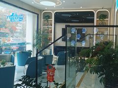 -华齿口腔·矫正种植中心(松江环城路店)