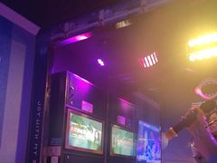 -唱吧麦颂KTV(松江五龙商业广场店)