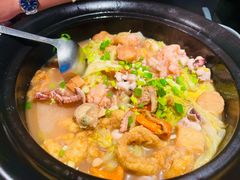 -五谷丰登农家院·地道胶东菜·海鲜烧烤(威海店)