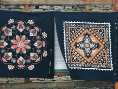 -高荡千年布依古寨旅游景区