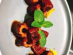 -HOMES上海本帮菜(襄阳公园店)