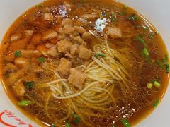 辣肉丁面-老盛兴·上海小笼汤包馆(武夷店)
