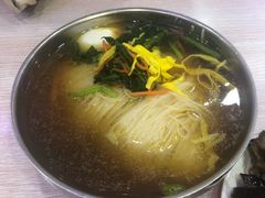 -三姐妹冷面馆(保卫路店)