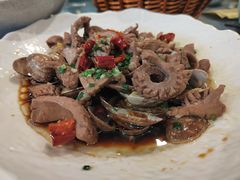 -侬佳蒸菜馆(听潮店)
