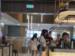 大堂-捞王锅物料理(上海世茂广场店)