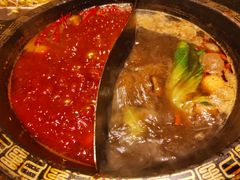 -纸盐河码头火锅(十八梯店)