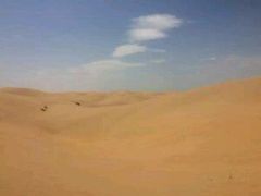 -亿利库布其七星湖沙漠生态旅游区