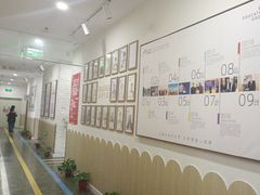 -缤纷鸟美术书法(汉神购物广场校区)