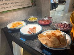 -靓海海鲜火锅(水上湖边观景店)