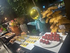 -朗丽兹自助餐厅