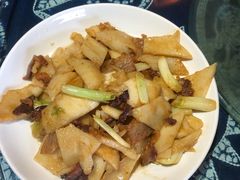 腊肉炒饵块-香满楼(临安路店)