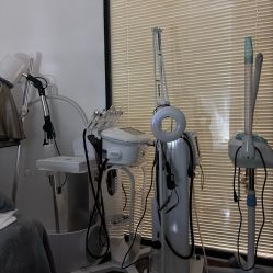 -倩极·精研痘敏肌管理