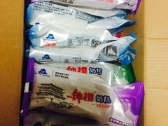 -滚雪球小奶糕