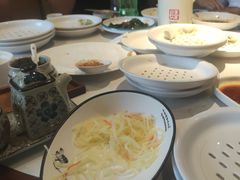 -东方饺子王(工农大路店)