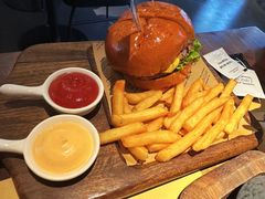 鹅肝汉堡-Magnet磁食(愚园路店)