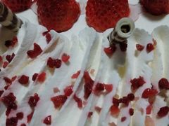 -红宝石·鲜奶小方·海派西点房(南丹店)