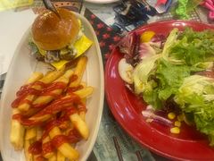 -鼓楼吃面·肉啃肉(南锣鼓巷店)
