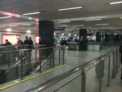 -常熟路(地铁站)