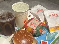 -麦当劳(静安寺店)