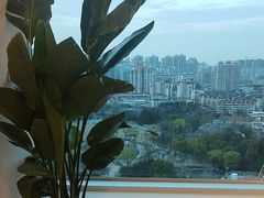 -壹点灵·心理咨询中心(中山公园店)