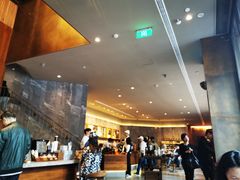 -星巴克臻选(南京艾尚天地店)