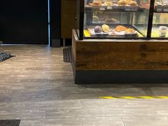 面包甜点陈列柜-星巴克(我格广场店)