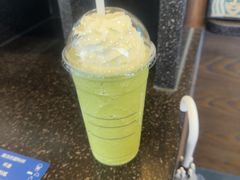 -星巴克(杭州西湖银泰1F店)