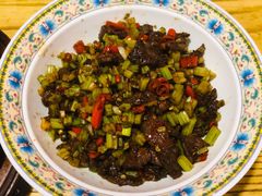 小炒黃牛肉-老乡村(南湖路店)