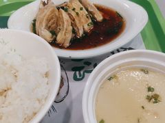 -老乡鸡(阜阳商厦时代广场店)