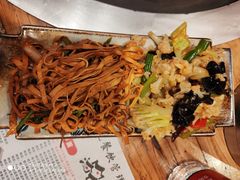 -山河屯铁锅炖鲜鹅·东北菜(开发区一店)