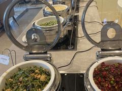 -南郊宾馆·风味自助餐厅·山东十六地市特色菜
