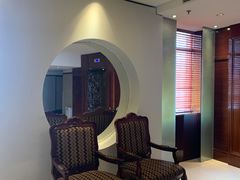 -深圳富苑皇冠假日套房酒店