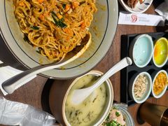 -蟹黄鱼·海派深夜面馆(巨鹿路店)